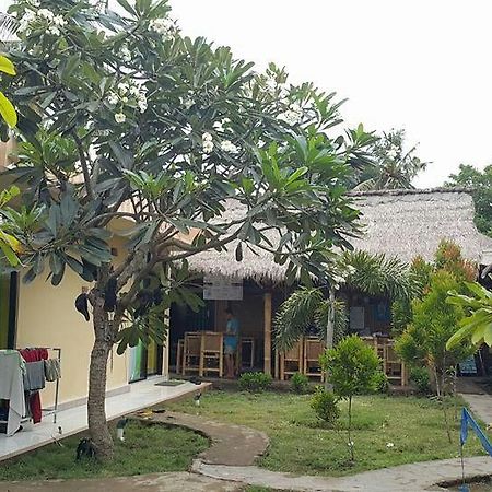 Baleku Homestay Trawangan Gili Trawangan Exterior foto